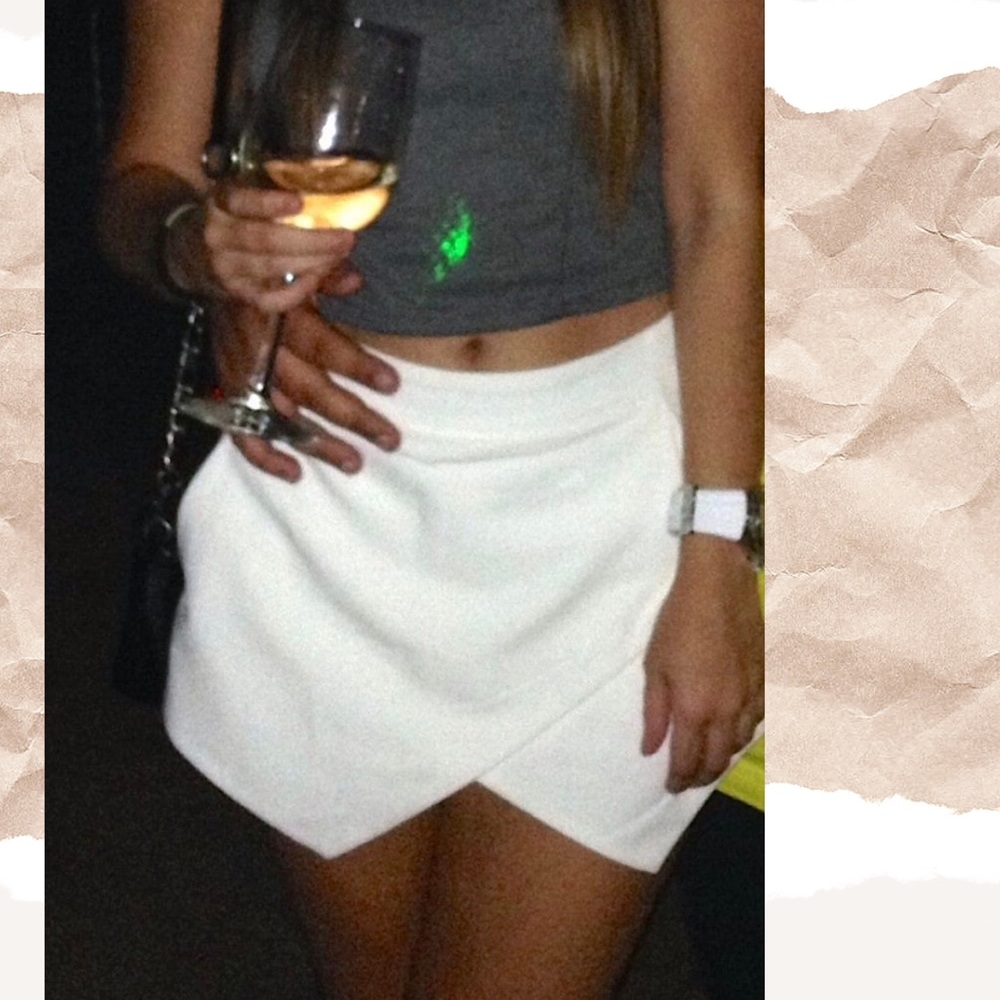 Short - Picture 2 of 2